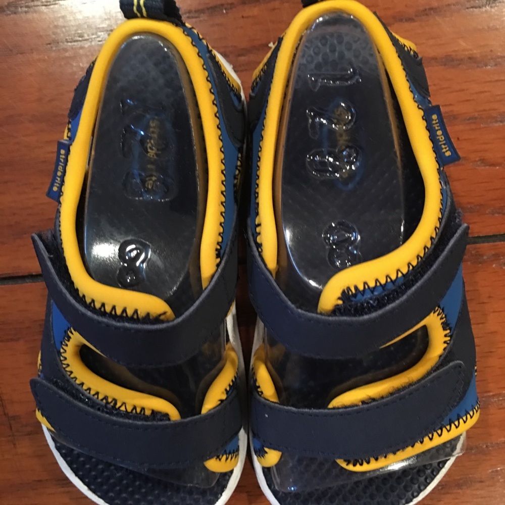 Del Mar Navy strap water shoes toddler boy
